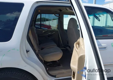 2001 Ford Expedition Xlt из США, поврежденный, VIN 1FMRU15W11LB71253